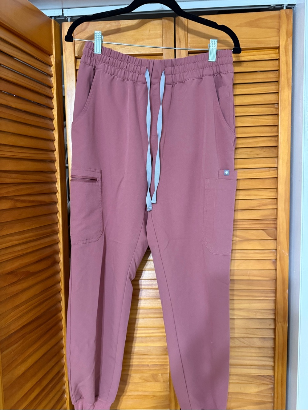 Women's Elastic Waist Cargo Joggers
